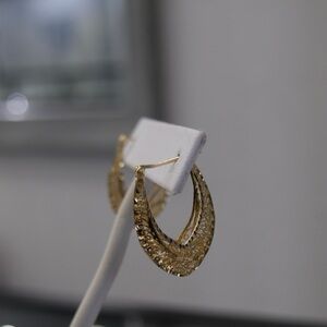 Vintage 14k Gold Filigree Earrings